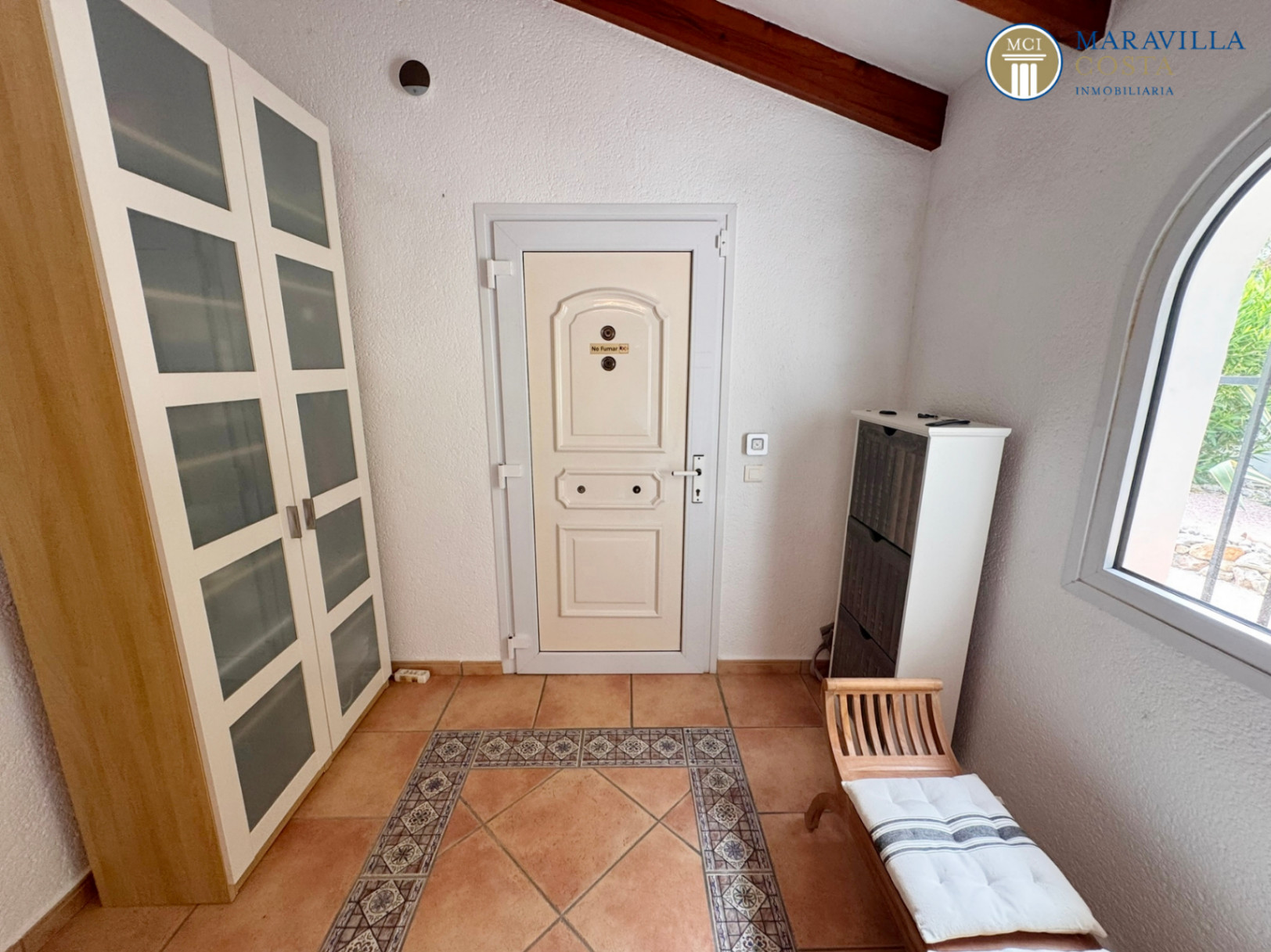Charmante maison ensoleillée avec jardin méditerranéen, piscine et magnifique naya à vendre à Jávea (Alicante)