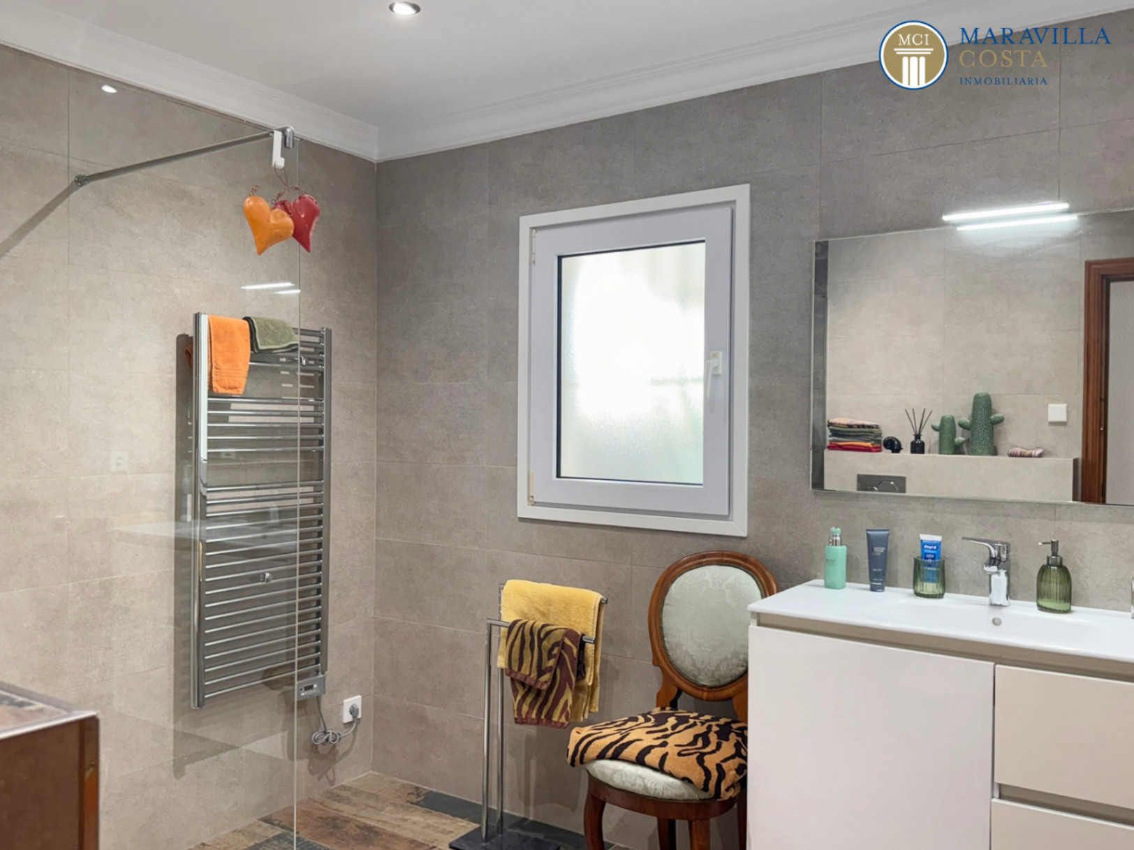 Charmante maison ensoleillée avec jardin méditerranéen, piscine et magnifique naya à vendre à Jávea (Alicante)