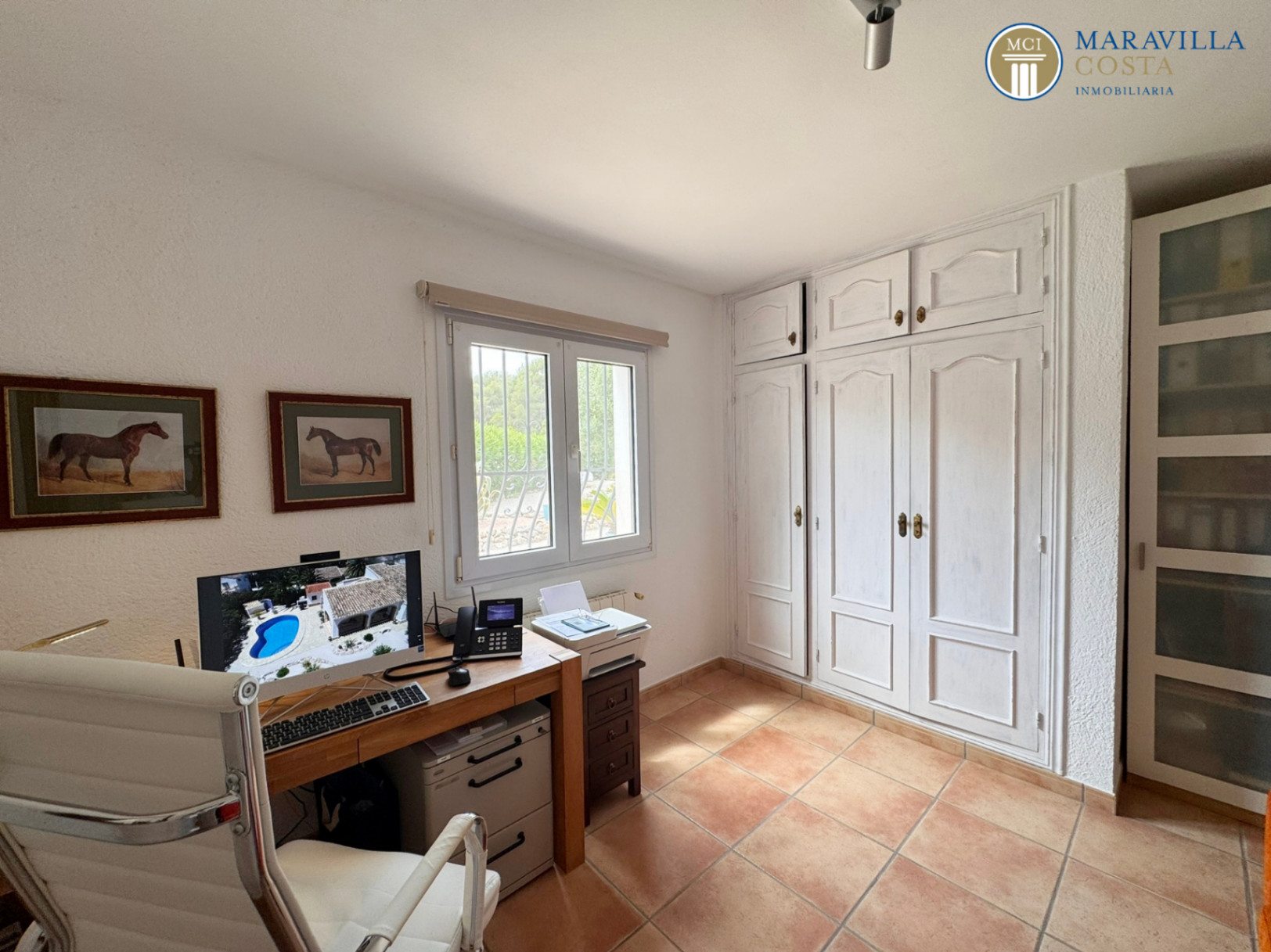 Charmante maison ensoleillée avec jardin méditerranéen, piscine et magnifique naya à vendre à Jávea (Alicante)