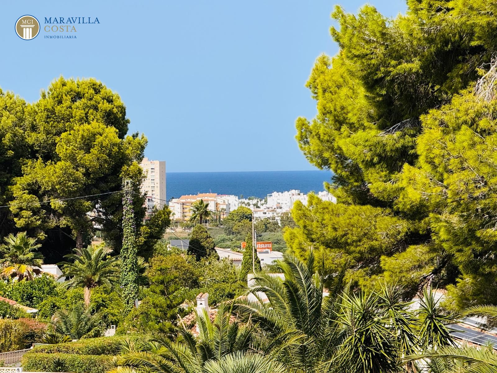 Villa élégante avec vue sur la mer, maison d'hôtes et espace piscine privé à Jávea