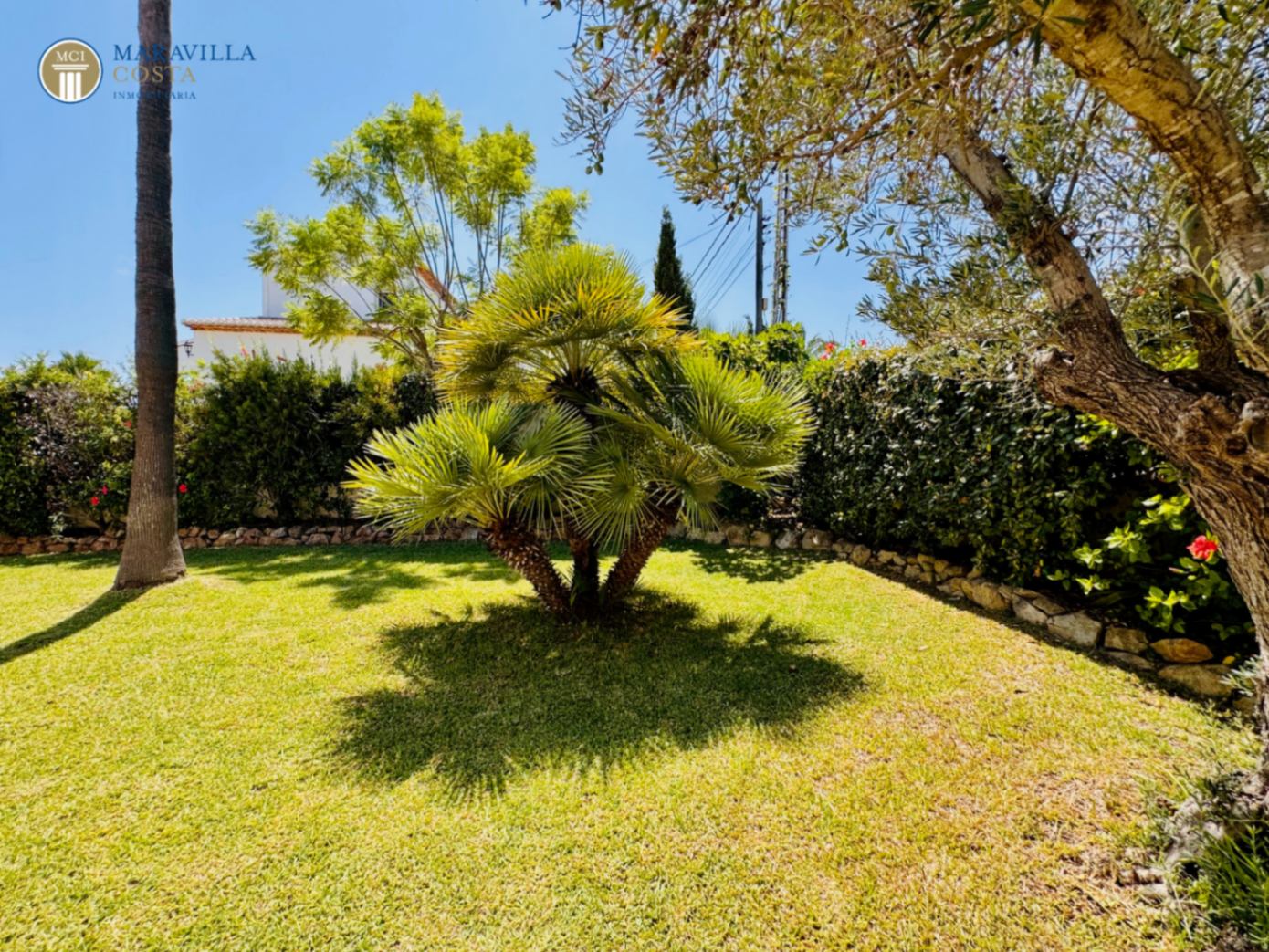 Villa élégante avec vue sur la mer, maison d'hôtes et espace piscine privé à Jávea