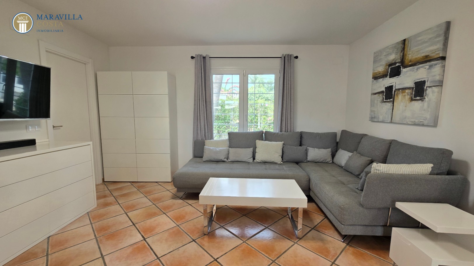 Villa élégante avec vue sur la mer, maison d'hôtes et espace piscine privé à Jávea