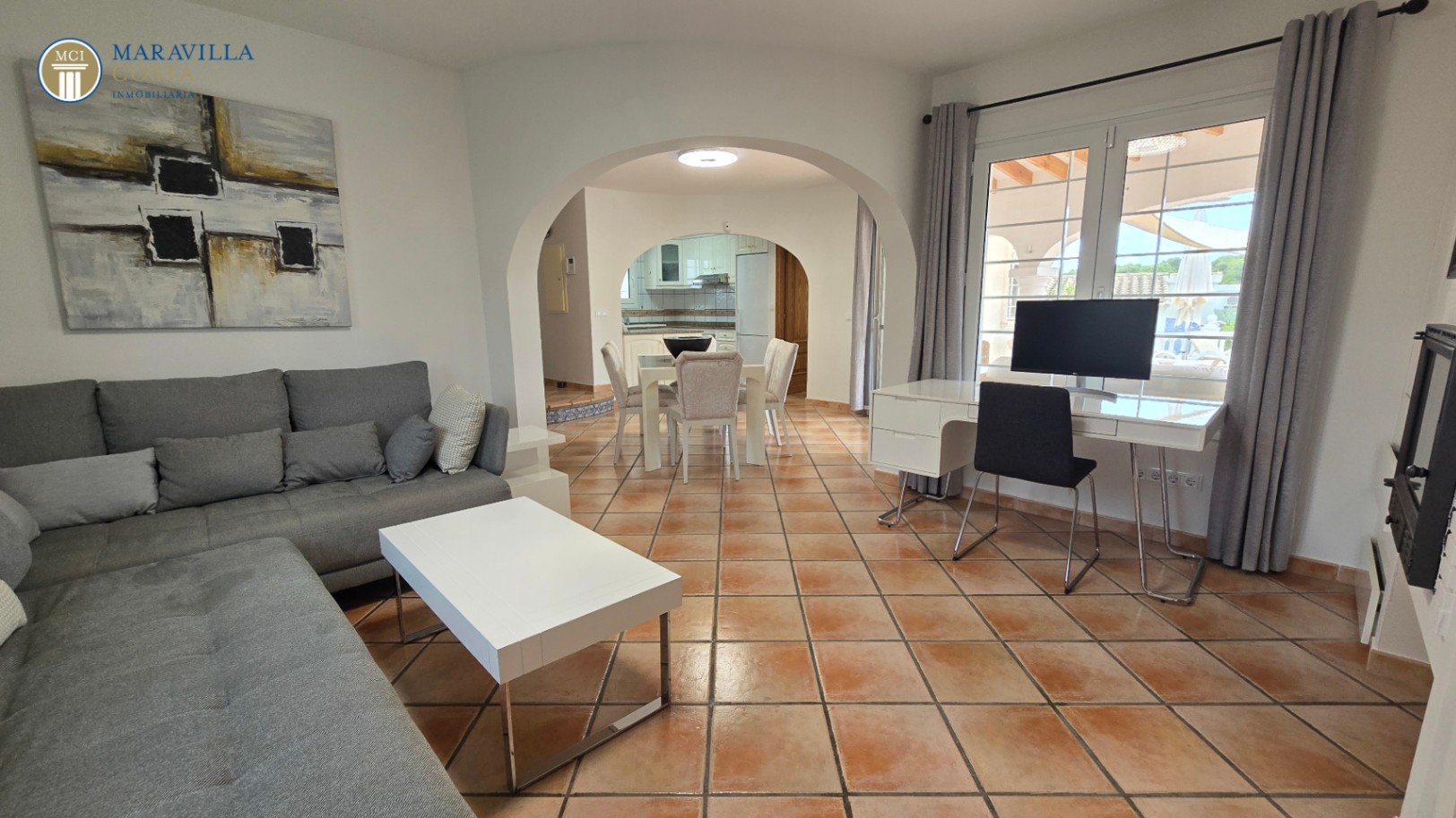 Villa élégante avec vue sur la mer, maison d'hôtes et espace piscine privé à Jávea