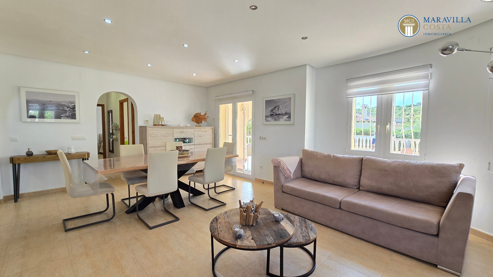 Maison méditerranéenne très bien entretenue de plain-pied à vendre à Jávea.