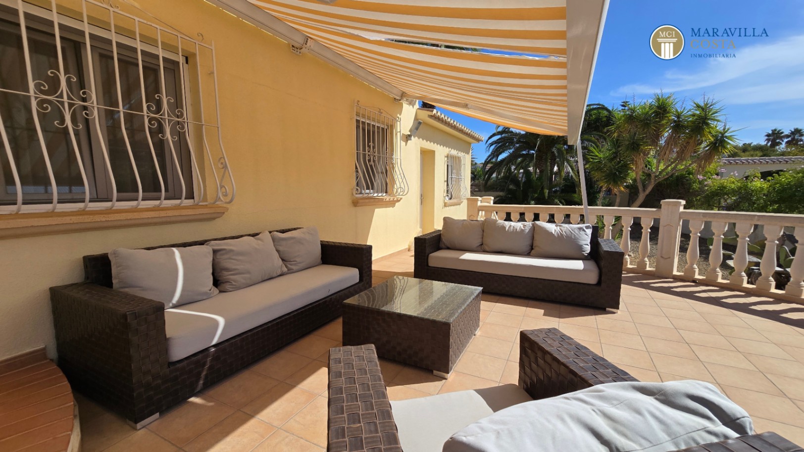 Maison méditerranéenne très bien entretenue de plain-pied à vendre à Jávea.