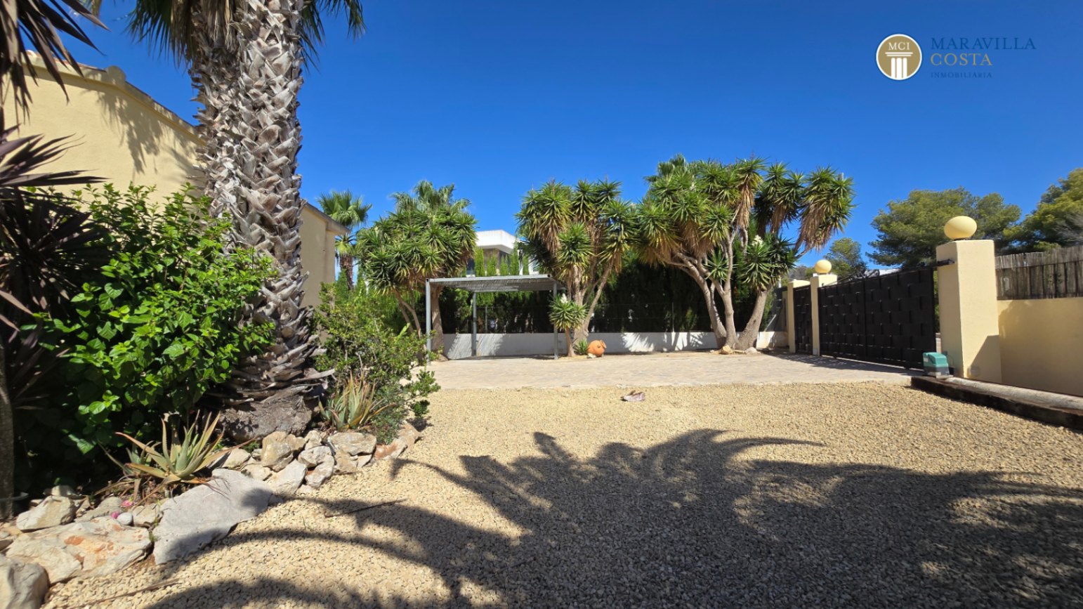 Maison méditerranéenne très bien entretenue de plain-pied à vendre à Jávea.