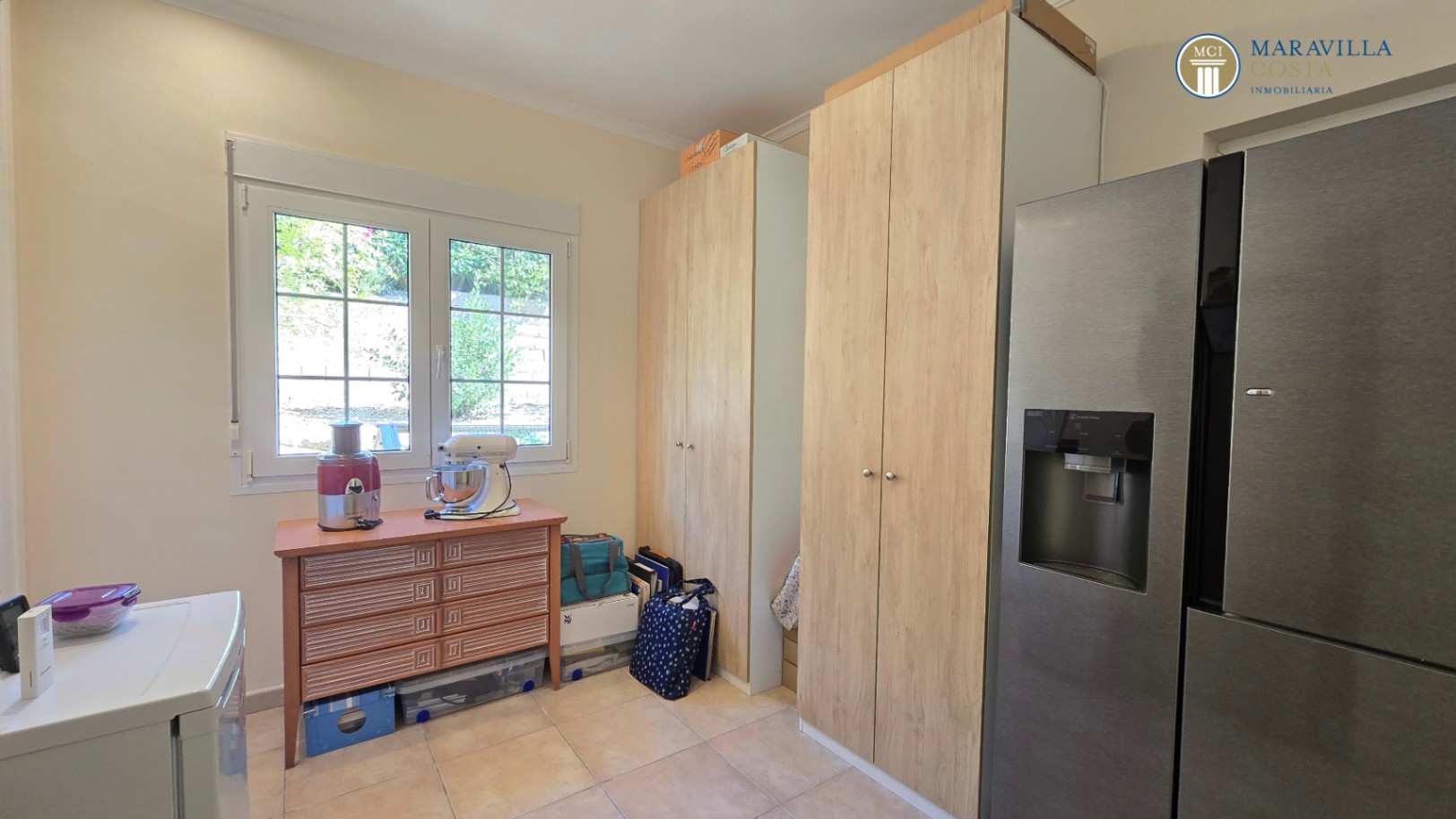 Villa très bien entretenue et bien équipée à vendre à Jáve.