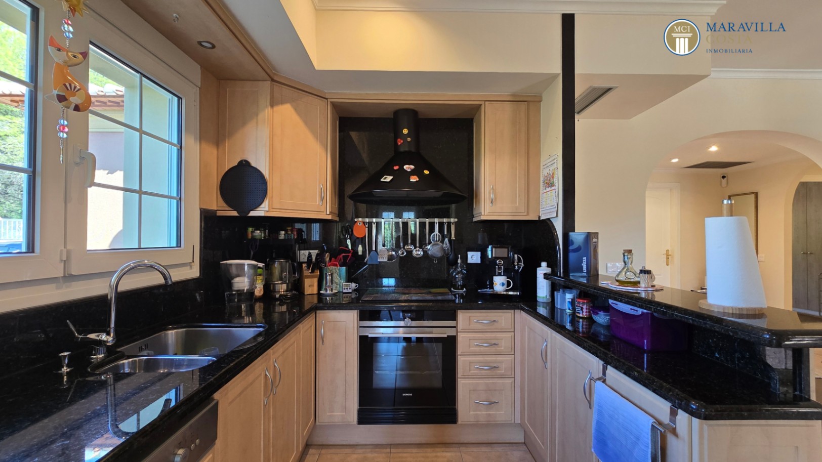 Villa très bien entretenue et bien équipée à vendre à Jáve.