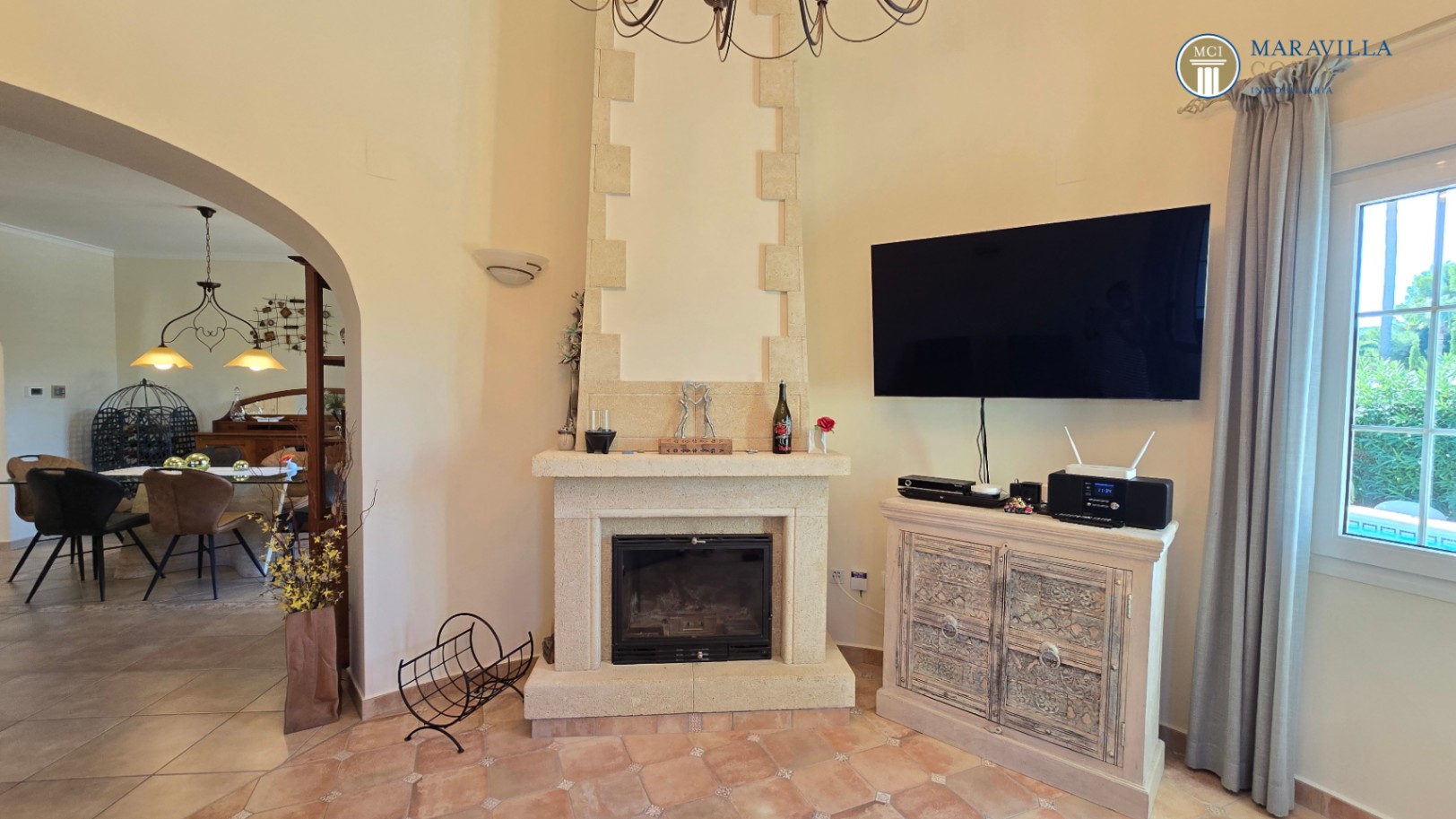 Villa très bien entretenue et bien équipée à vendre à Jáve.
